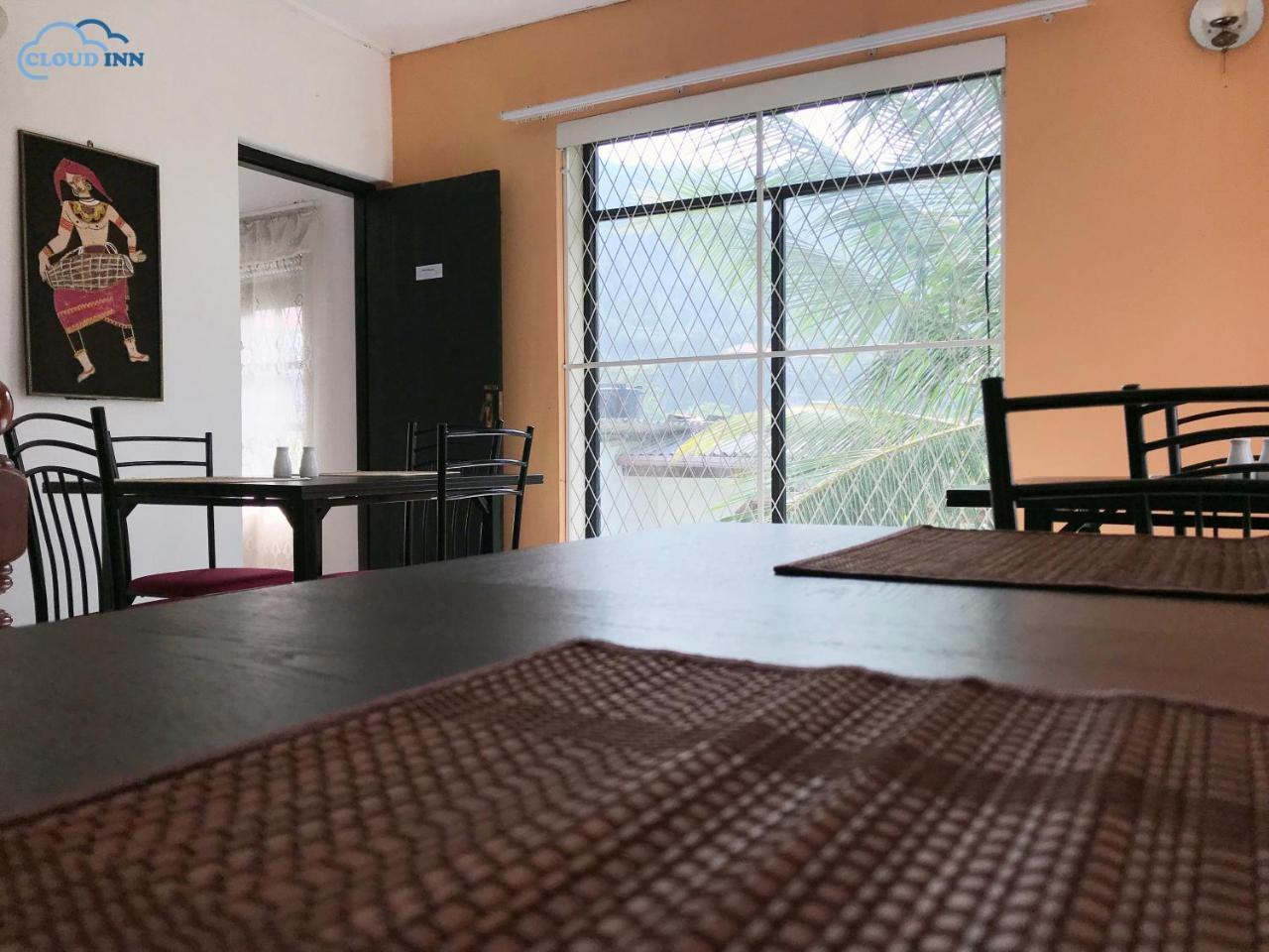 Cloud Inn Kandy Homestay Exteriör bild